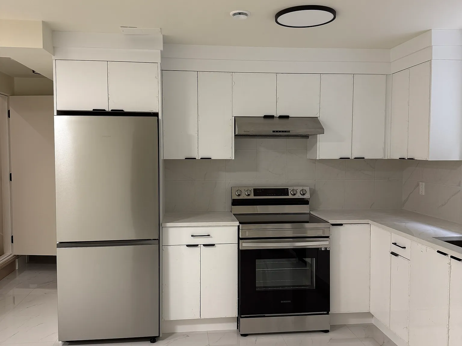 9935 Sullivan St — Photo 3