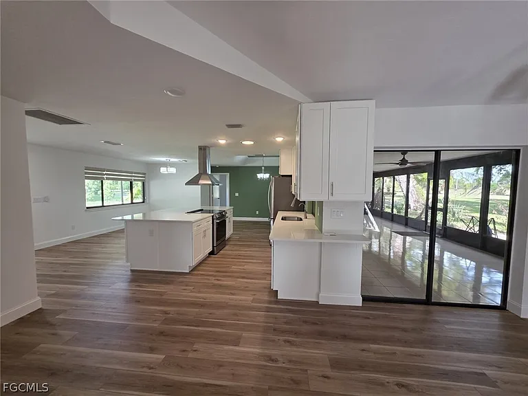 1250 Riverbend Dr — Photo 36