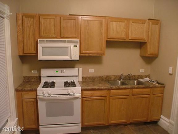 Newer kitchen and appliances.