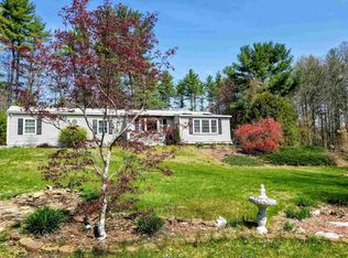 9 Loop Rd, Londonderry, NH 03053
