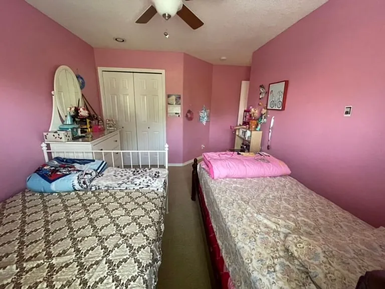 5534 NW 164th Ave — Photo 25