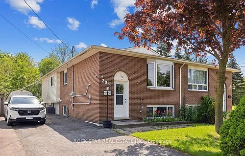 203 Commercial St #LOWER Photo 1