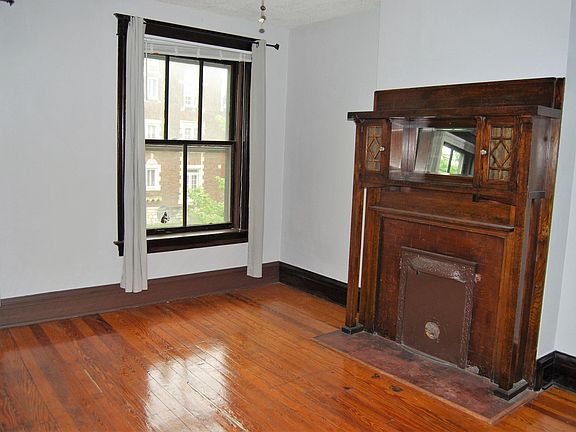 4th image of 4255 Botanical Ave Unit 2
