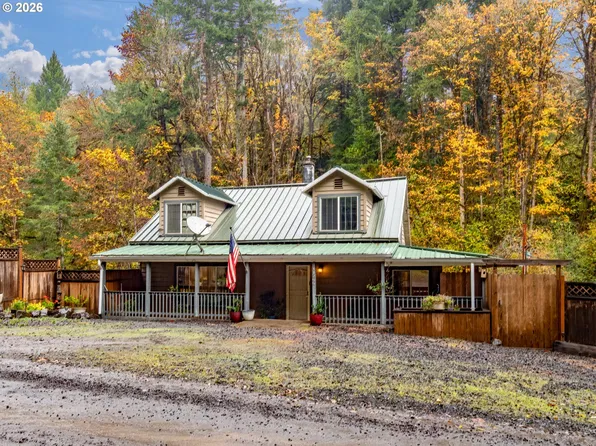 41200 SW Pumpkinseed Rd, Willamina, OR 97396