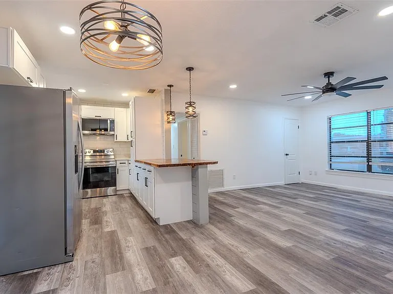 6440 Greylynne St — Photo 8
