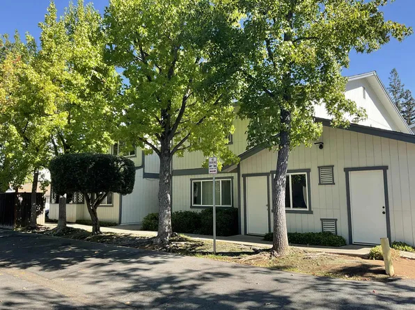 1350 Kenwal Rd APT 4, Concord, CA 94521