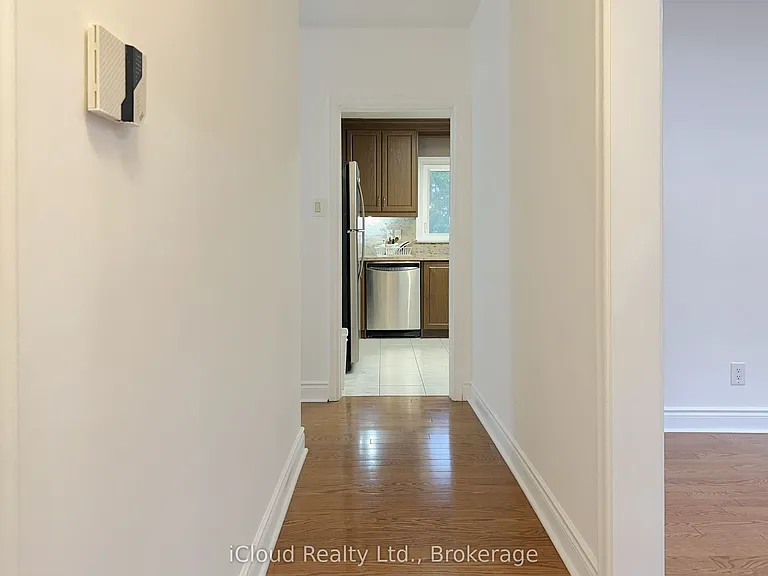 4 Longbridge Rd — Photo 5