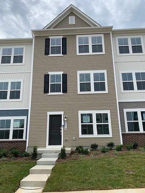 1st image of 270 Swan Field Ave