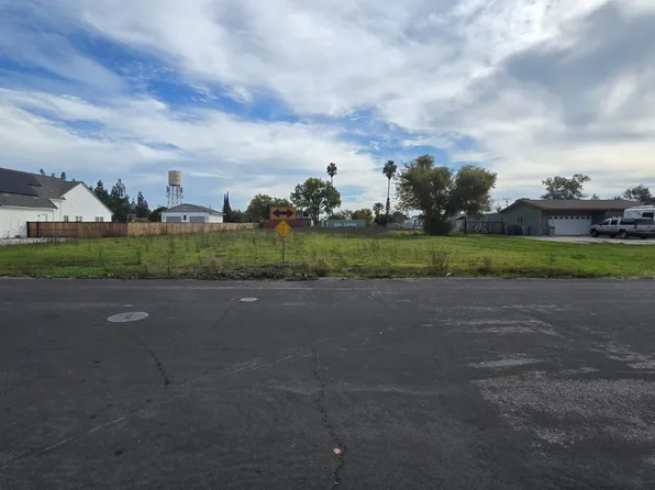 3155 Allan Ave, West Sacramento, CA 95691