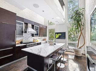 262 W 25th St, New York, NY