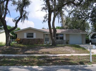 1752 Colmar Dr, Holiday, FL 34690