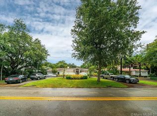 5660 Granada Blvd, Coral Gables, FL 33146