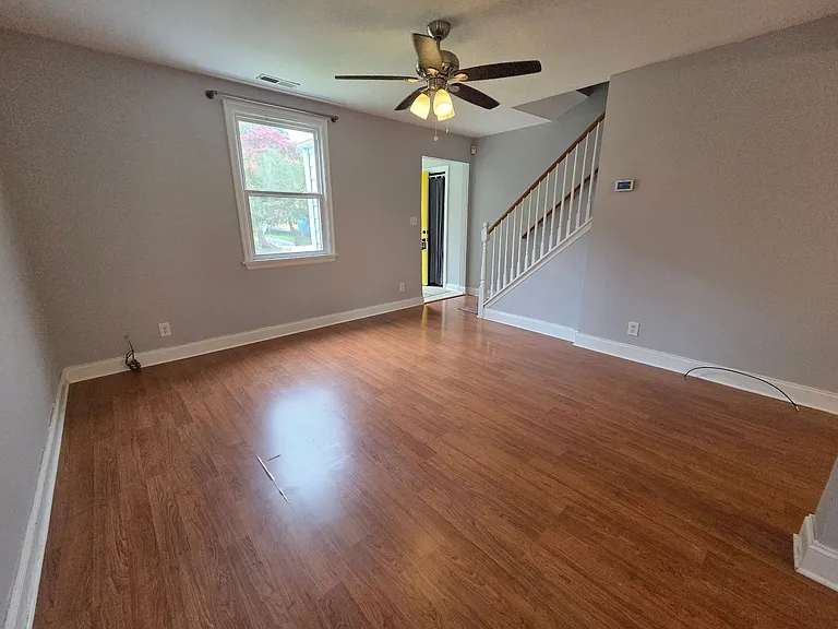 7405 Yorktown Dr — Photo 5