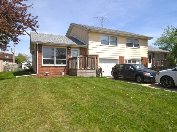 204 Park Rd #214, Herscher, IL 60941
