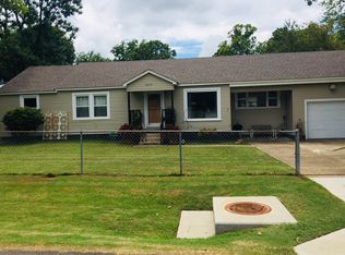 2010 Knoxville St, Fort Smith, AR 72901