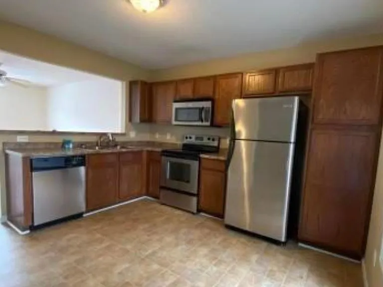153 Cornerstone Pl — Photo 2