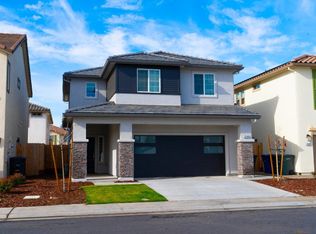 2548 Chandon Cir, Modesto, CA 95355