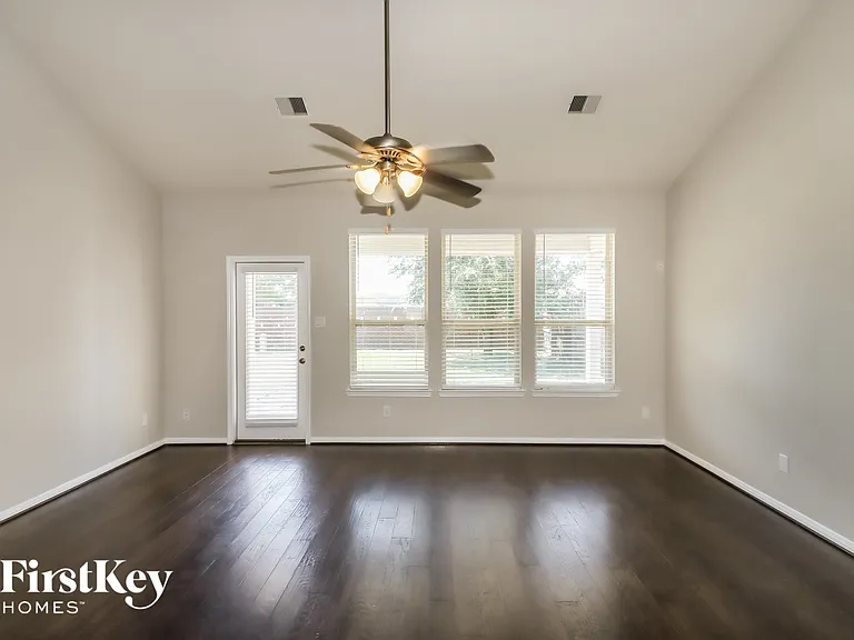 4914 Ginger Bluff Trl — Photo 3