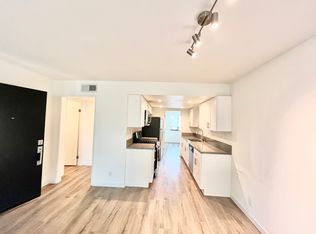 632 N Whitnall Hwy #2-1, Burbank, CA 91505