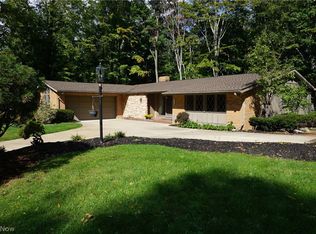 5380 W Rustic Hills Dr, Medina, OH 44256