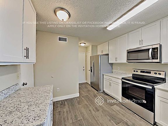 5th image of 562 Cidermill Pl