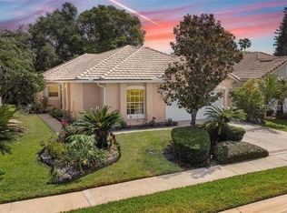 322 Foxhill Ct, Debary, FL 32713