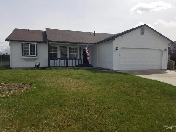 729 W Sunwood Ct, Kuna, ID 83634