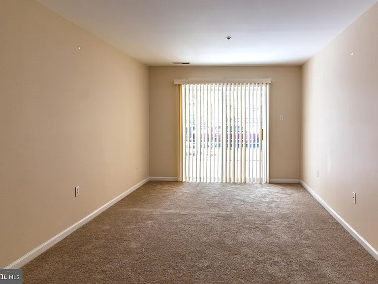 9228 Blue Grass Rd #38-37 — Photo 6