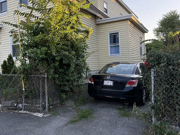 91 Willie St #2 — Photo 15