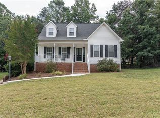 1030 Falling Leaf Ln, Winston Salem, NC 27107