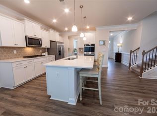 151 Aviendha Ln, Troutman, NC 28166