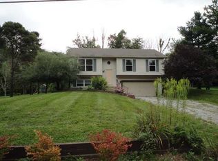 351 W Cherokee Trl, Granville, OH 43023