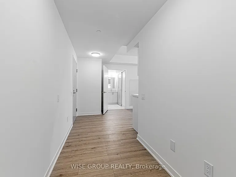 500 Wilson Ave #118 — Photo 4