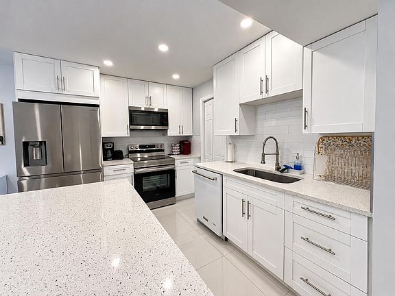 3rd image of 7200 NW 2nd Ave #1560