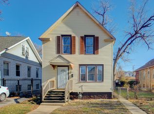8831 S Aberdeen St, Chicago, IL