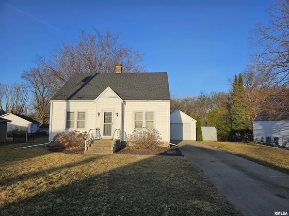 104 Fairoaks Ct, Bartonville, IL 61607