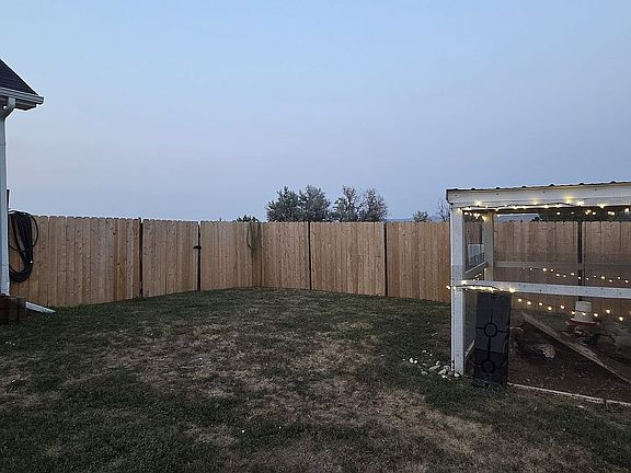 Privacy Fence - Back yard 1