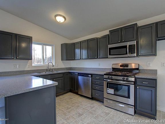 3rd image of 6930 W Kinsington Ave