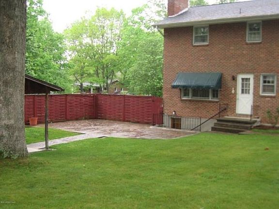2nd image of 495 Dogwood Ln
