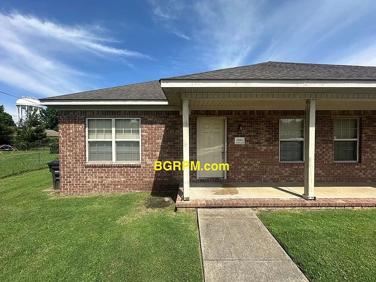 908-912-A & B Stanphil Rd — Photo 1