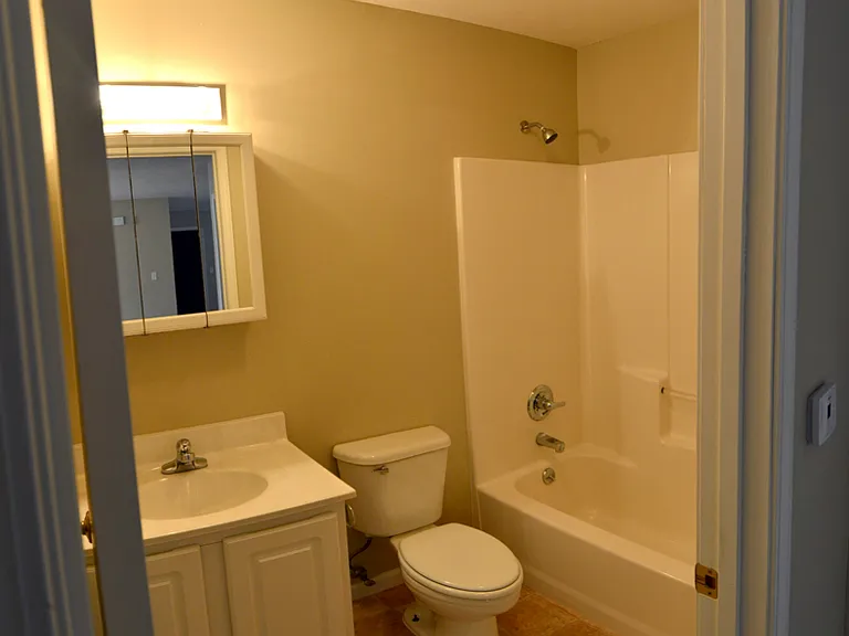 14 Bath_1_10172016