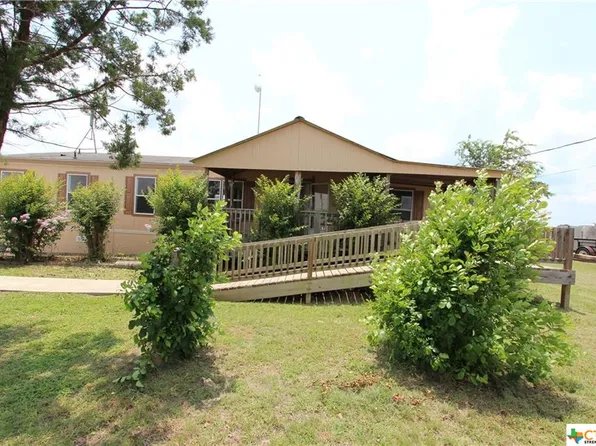 120 Crestview Dr, Liberty Hill, TX 78642