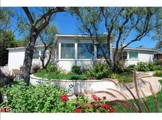 11200 Homedale St, Los Angeles, CA 90049