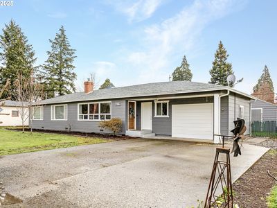 419 W Hazel St, Roseburg, OR, 97471