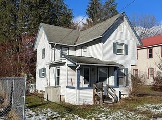 10 Maple St, Roscoe, NY 12776