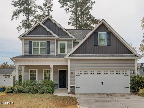 713 Jasmine Way, Burgaw, NC 28425
