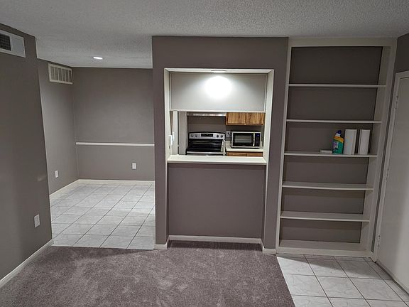 2nd image of 1500 Bay Area Blvd APT P285