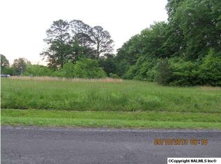 817 Edmondson St, Albertville, AL 35950