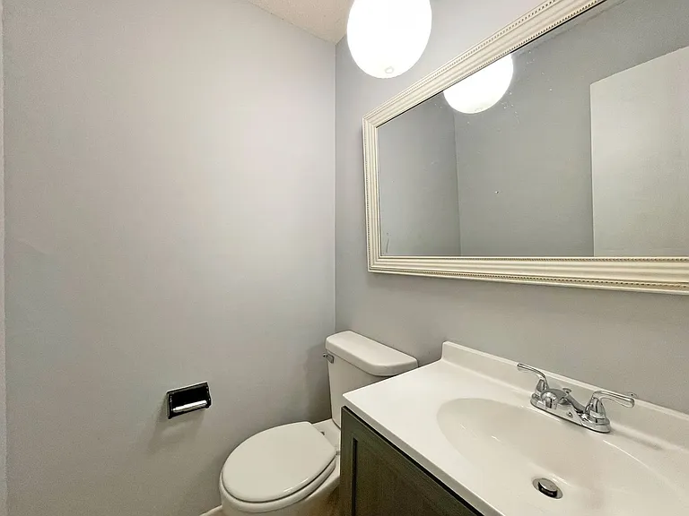 1133 Trailwood S — Photo 14