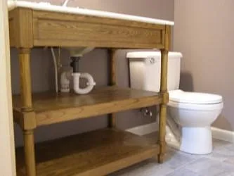 Bathroom open shelving.